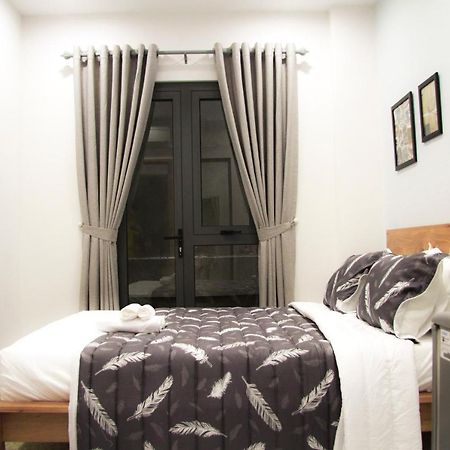 Hotel Reddoorz @ Nguyen Dinh Chieu Street Ho Chi Minh Zewnętrze zdjęcie