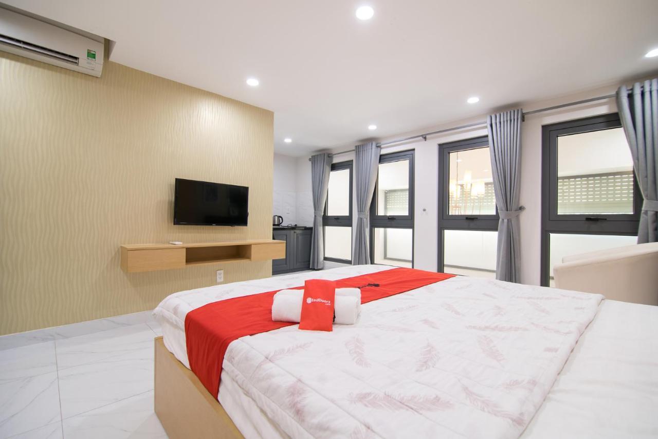 Hotel Reddoorz @ Nguyen Dinh Chieu Street Ho Chi Minh Zewnętrze zdjęcie
